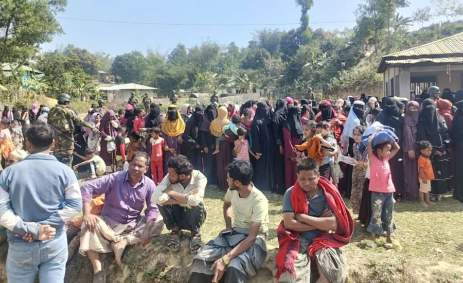 নির্বাচনকে ঘিরে নাশকতার শঙ্কা, উখিয়ায় যৌথবাহিনীর অভিযানে ৯০০ রোহিঙ্গা আটক