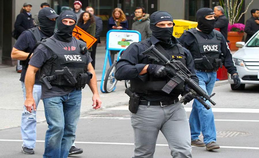 কানাডায় স্কুলে বন্দুকধারীর হামলা, নিহত ১০