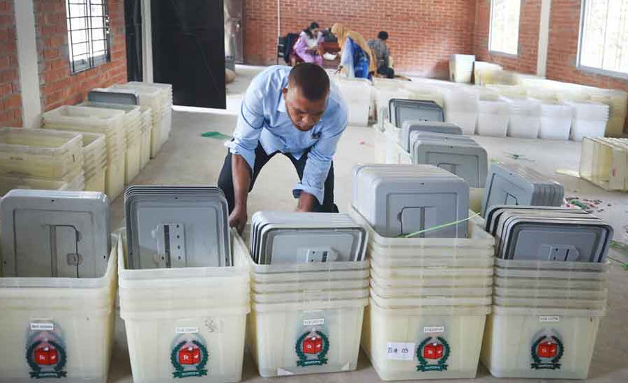 “জাতীয় নির্বাচনের অপেক্ষায়: ১৩ কোটি ভোটার সক্রিয় ভোটের প্রস্তুতিতে”