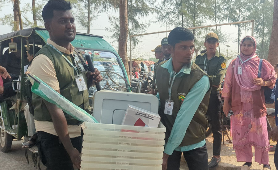 রাঙ্গাবালীতে সংসদ নির্বাচন ও গণভোটকে ঘিরে শেষ মুহূর্তের প্রস্তুতি, নিরাপত্তায় কঠোর অবস্থানে প্রশাসন