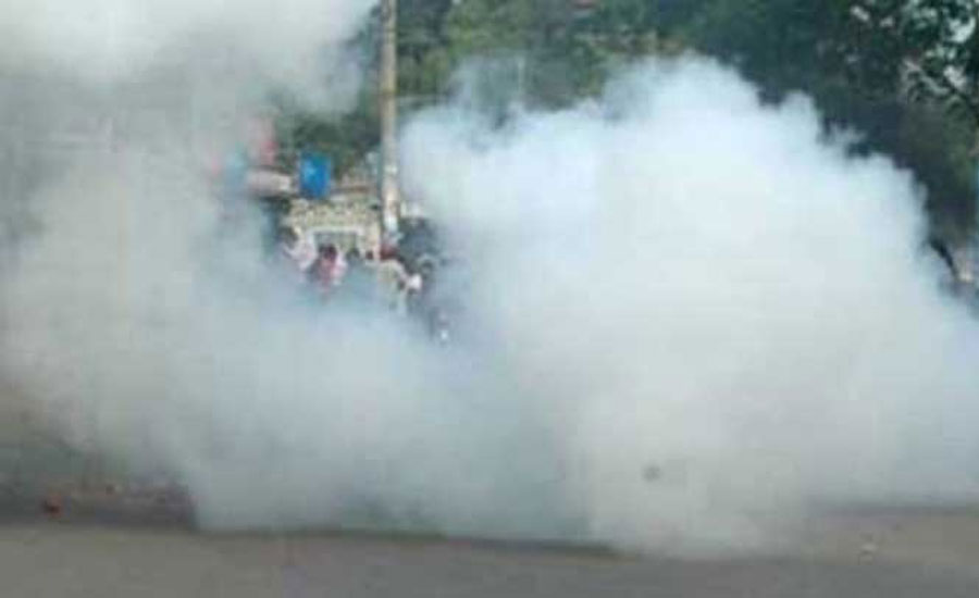 ককটেল বিস্ফোরণের পর কেন্দ্র থেকে ব্যালট পেপার নেওয়ার চেষ্টা, ভোটগ্রহণ বন্ধ