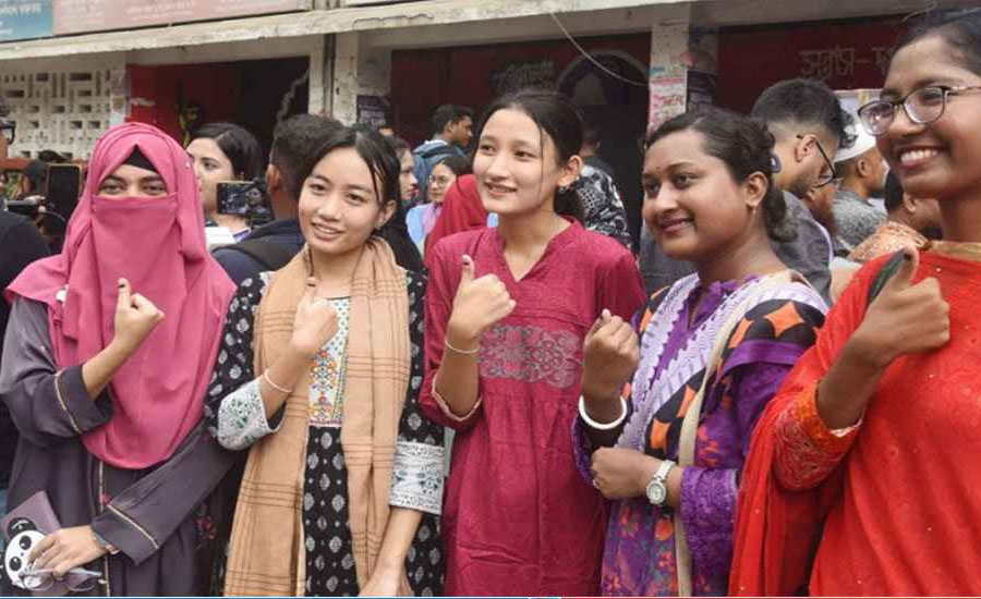 দুপুর ১২টা পর্যন্ত ভোট পড়েছে ৩২.৮৮ শতাংশ