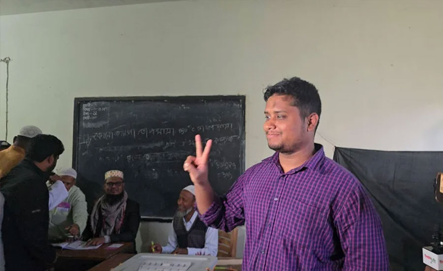 ১১৬ কেন্দ্রের ৮৬টিতে ভোটে এগিয়ে এনসিপির হাসনাত আব্দুল্লাহ