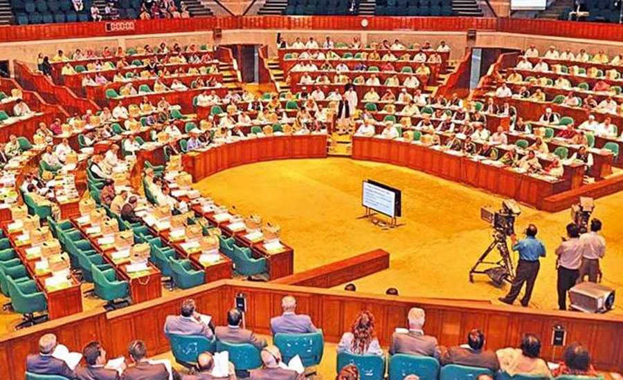 আলোচনায় ছায়া মন্ত্রীসভা, এটি আসলে কী?