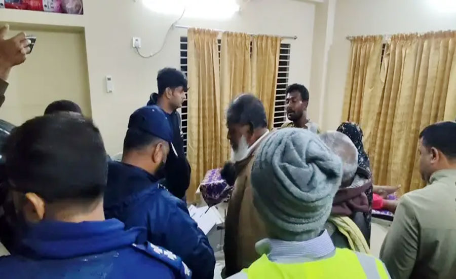 অপারেশন থিয়েটারে রোগীর মৃত্যু, দুই চিকিৎসককে মারধর-ক্লিনিকে ভাঙচুর
