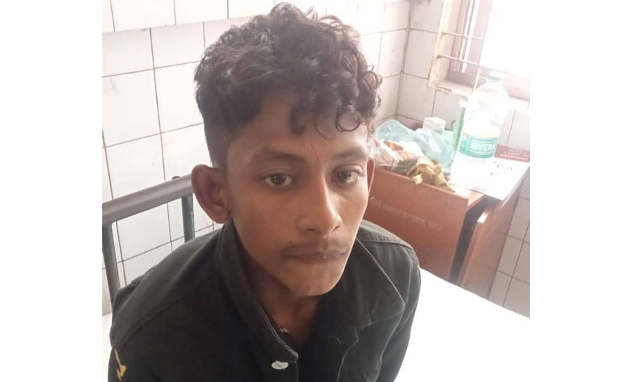 যশোরে পেটে করে ইয়াবা বহন তরুণ গ্রেপ্তার