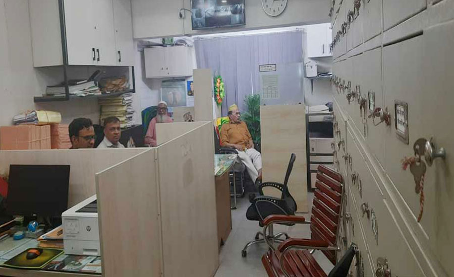 সরকার গঠনের পর বিএনপি অফিস ফাঁকা!