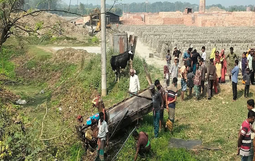 সাতক্ষীরায় সড়ক দুর্ঘটনায়  নিহত০২, আহত ০১