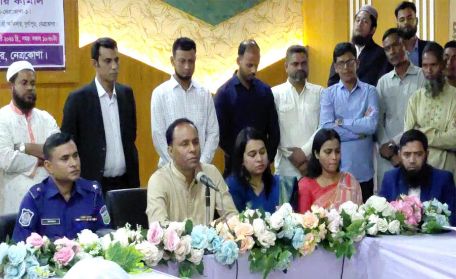 দলীয় নেতাদের দ্বারা প্রভাবিত না হয়ে কাজ করতে হবে : ভূমি প্রতিমন্ত্রী ব্যারিস্টার কায়সার কামাল