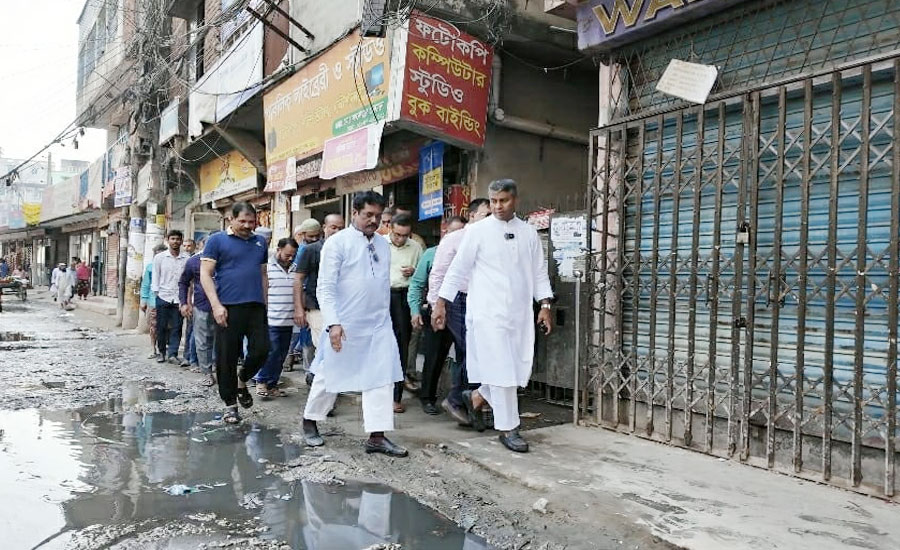 আশকনার দীর্ঘদিনের জলাবদ্ধতা নিরসনে দ্রুত সড়ক সংস্কারের আশ্বাস এমপি জাহাঙ্গীরের