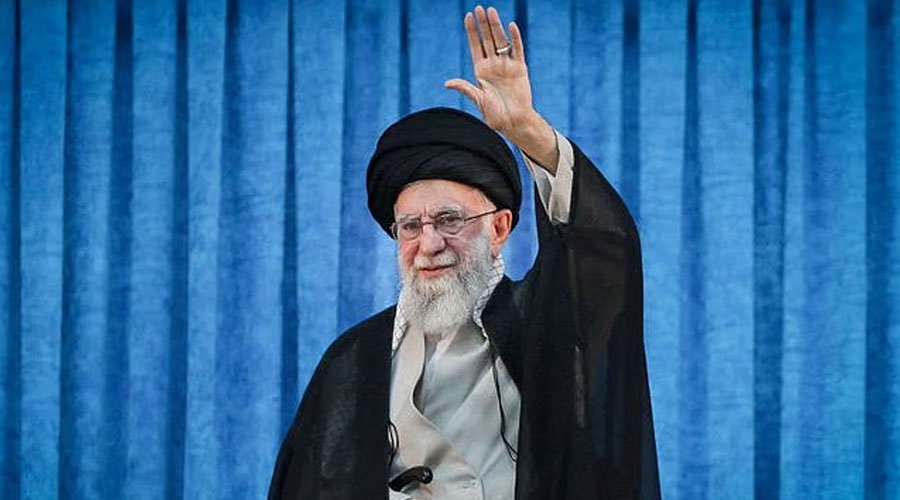 সুরক্ষিত ভবনে খামেনিকে কীভাবে হত্যা করা হলো?