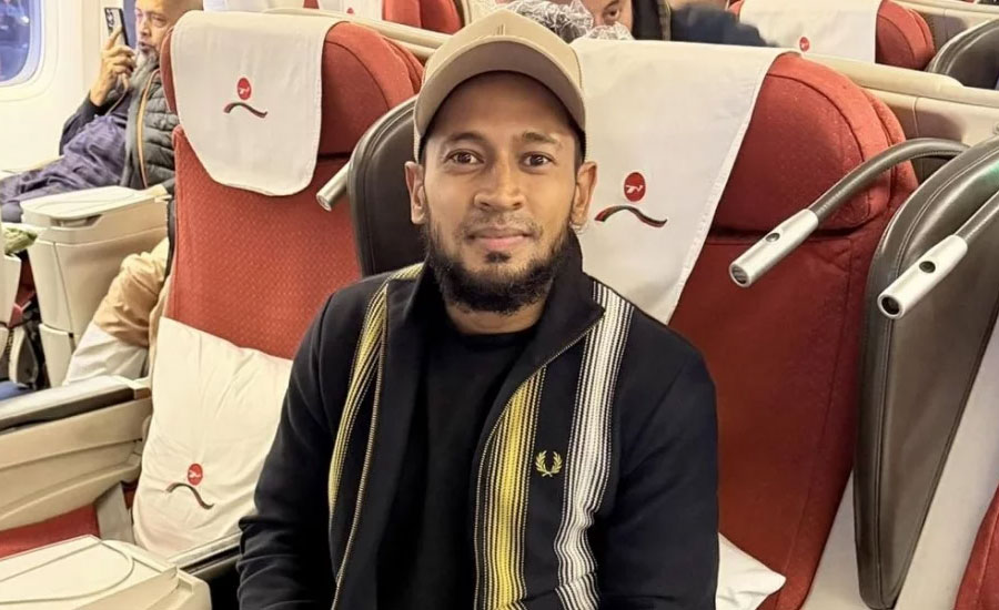 অনিশ্চয়তা কাটিয়ে দেশে ফিরছেন মুশফিক