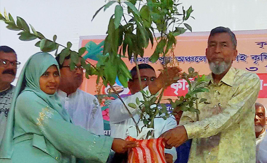 রাণীশংকৈলে কৃষি প্রযুক্তি প্রদর্শনী মেলার উদ্বোধন