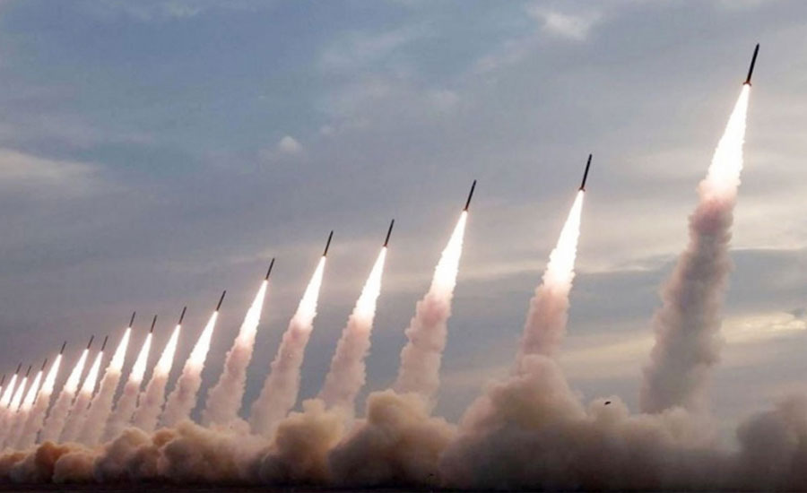 ভোরে ইসরায়েলকে নিশানা করে একের পর এক ক্ষেপণাস্ত্র ছুড়ল ইরান