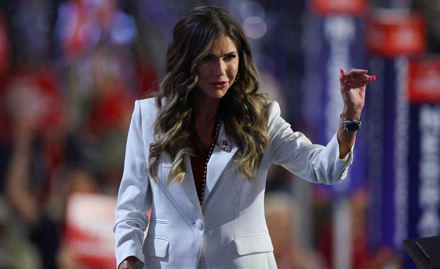 পদত্যাগ করছেন মার্কিন হোমল্যান্ড সিকিউরিটি মন্ত্রী ক্রিস্টি নোম