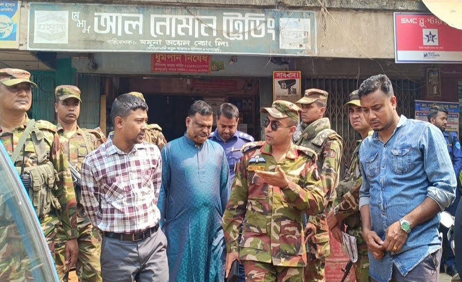 যুদ্ধ পরিস্থিতির অজুহাতে তেলের কৃত্রিম সংকট ঠেকাতে দীঘিনালায় প্রশাসনের অভিযান