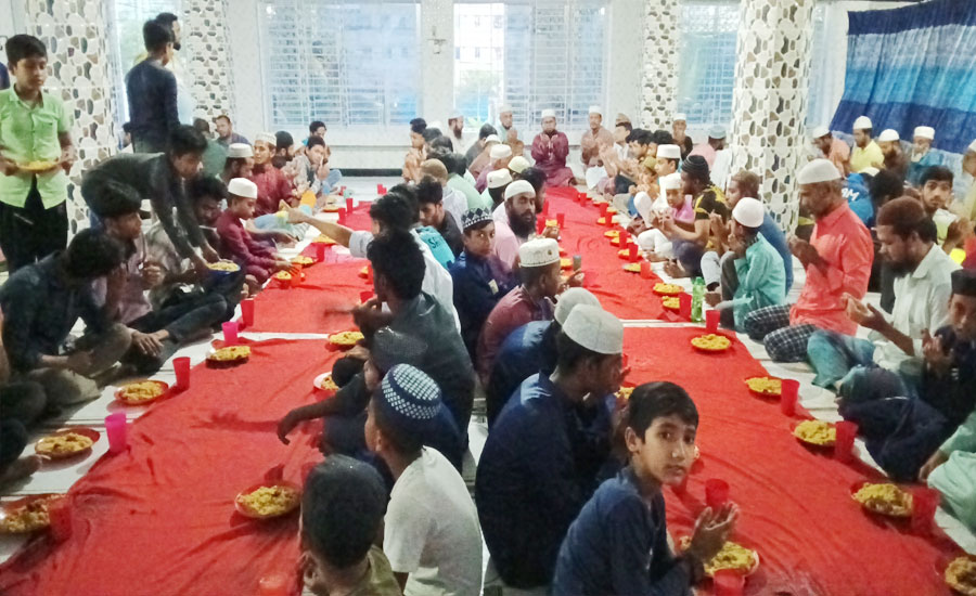 হজে যাওয়ার প্রাক্কালে গাজীপুরে কর্মজীবী দলের দোয়া ও ইফতার মাহফিল