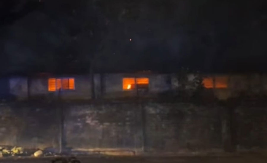 রেলওয়ের গুরুত্বপূর্ণ সিসিএস শাখায় আগুন, কাজ করেনি কোটি টাকার অগ্নিনির্বাপণ ব্যবস্থা