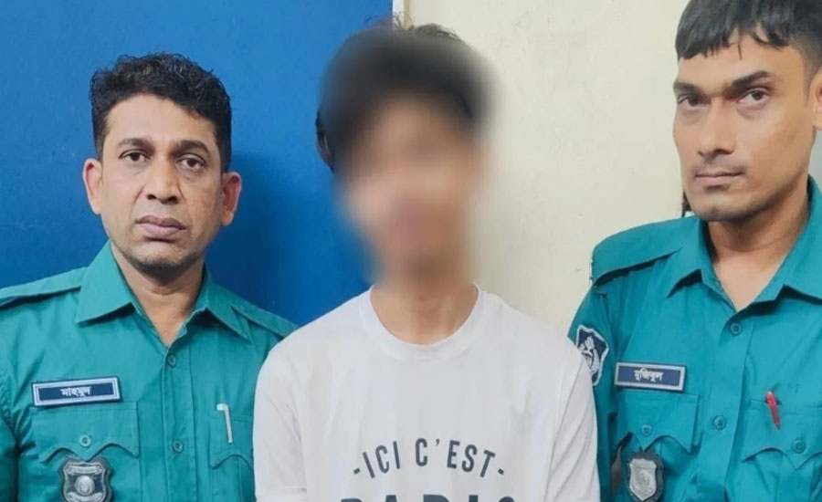 চট্টগ্রামের 'শীর্ষ সন্ত্রাসী' বড় সাজ্জাদের ভাগিনা গ্রেপ্তার