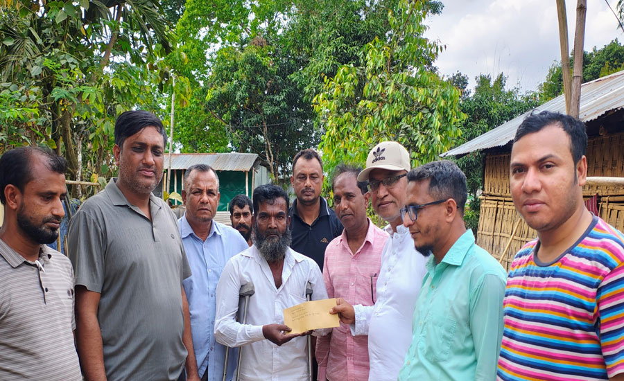 দীঘিনালায় আওয়ামী হামলায় স্বজন হারানো পরিবারের মাঝে তারেক জিয়ার ঈদ উপহার