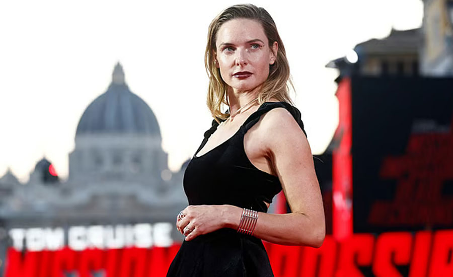 অন্তরঙ্গ দৃশ্যে যেভাবে নিজের নিরাপত্তা নিশ্চিত করেন এই অভিনেত্রী