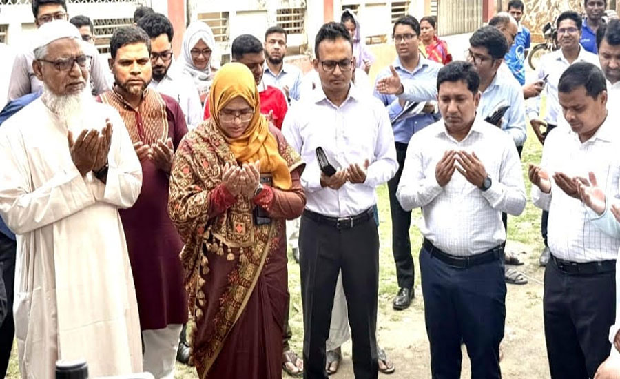 ২৫ মার্চ গণহত্যা দিবস উপলক্ষে সাতক্ষীরায় বধ্যভূমিতে পুষ্পস্তবক অর্পন ও শহীদদের প্রতি গভীর শ্রদ্ধা নিবেদন