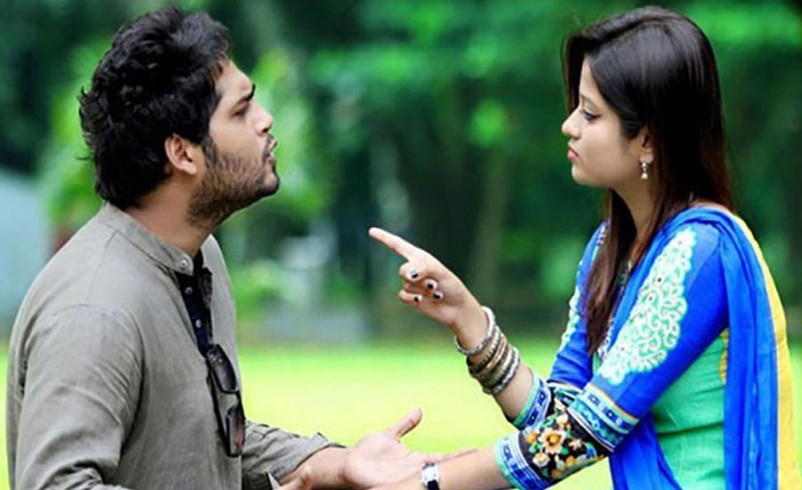 টক্সিক কর্মী হওয়ার লক্ষণগুলো কি আপনার আছে?