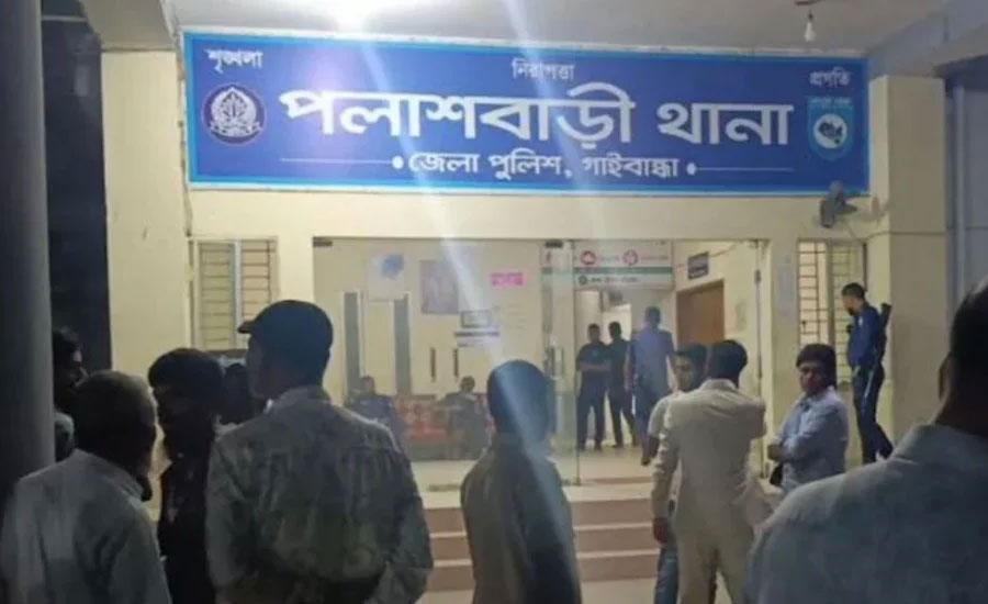 থানায় ঢুকে ওসিসহ ৭ পুলিশকে পেটালেন জামায়াতের নেতাকর্মীরা