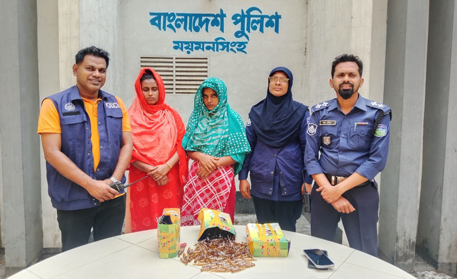 ময়মনসিংহে বিপুল পরিমাণ নেশা জাতীয় ইনজেকশনসহ দুই নারী গ্রেফতার 