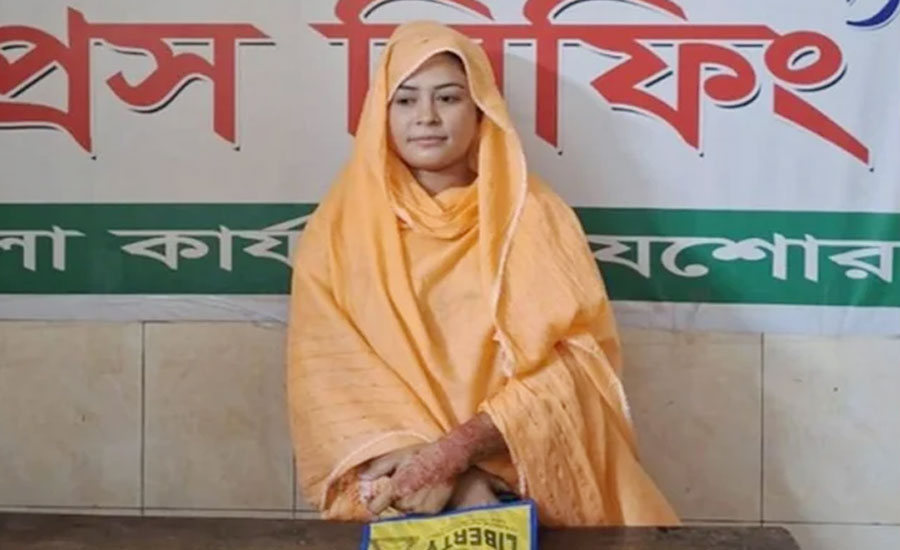 যশোরে ১৪ মামলার আসামী মাদক সম্রাজ্ঞী প্রিয়া আটক সহযোগী সহ কারাগারে