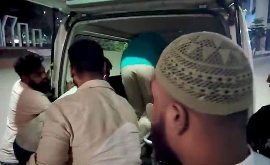 টঙ্গীতে ট্রাফিক নিয়ন্ত্রণের সময় মাদকাসেবীদের হামলা, ৬ স্বেচ্ছাসেবী আহত