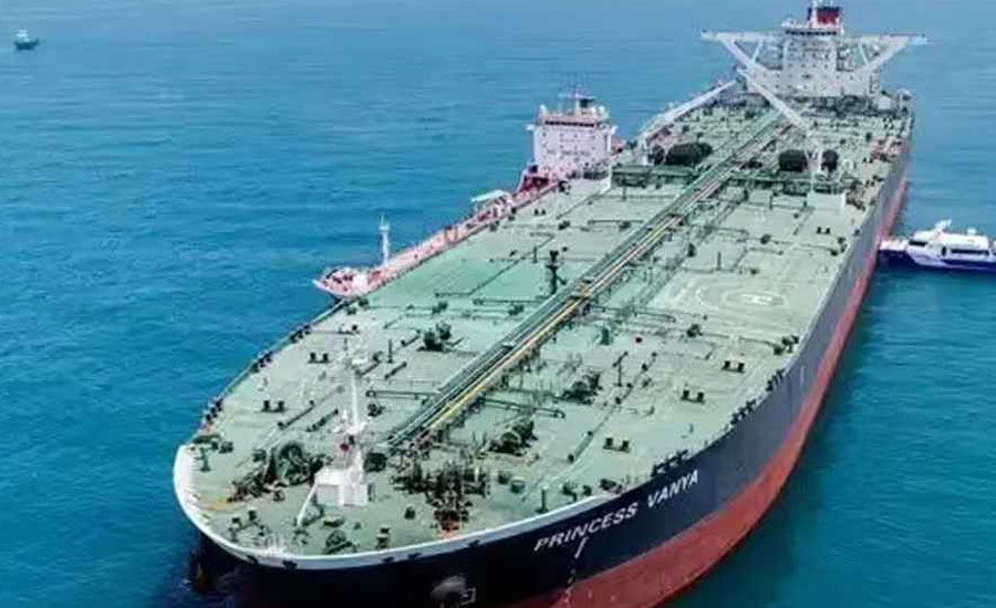 জ্বালানি তেল নিয়ে ২৫ দিনে এসেছে ৩০ জাহাজ, আসছে আরও ৬ 