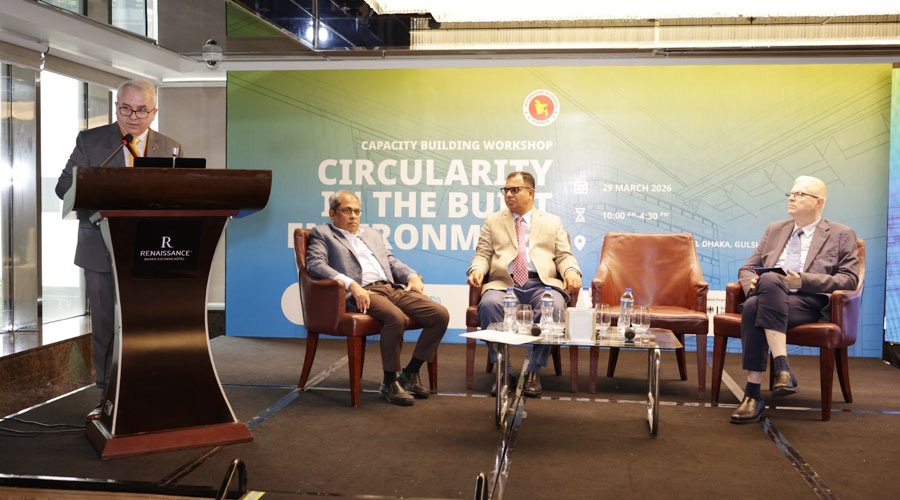 টেকসই নির্মাণে স্বল্প-কার্বন উপকরণ ব্যবহার অপরিহার্য: কর্মশালায় বক্তারা