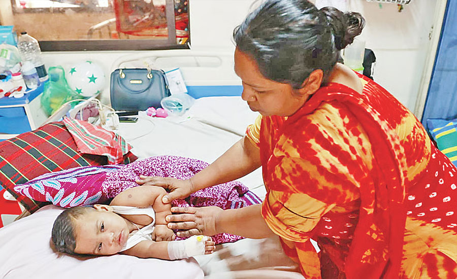 বাংলাদেশে হঠাৎ শিশুদের মধ্যে হামের প্রকোপ - কেন, কী ব্যবস্থা নেওয়া হচ্ছে