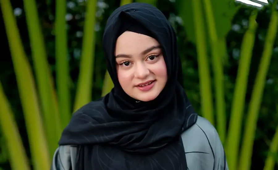 বিয়ে করেছেন লুবাবা