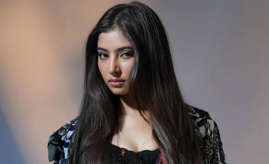 শিশুশিল্পী থেকে যেভাবে তারকা হয়ে উঠলেন সারা