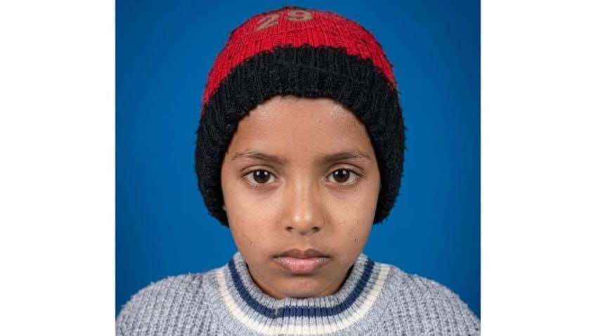 গোমস্তাপুরে নিখোঁজ থাকা কন্যাশিশু শরিফার মরদেহ ধানক্ষেত থেকে উদ্ধার করেছে পুলিশ