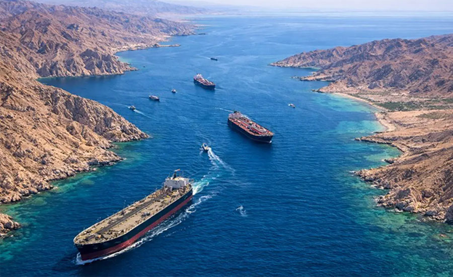 হুমকিতে নয়, হরমুজ প্রণালি খুলতে যে শর্ত দিল ইরান