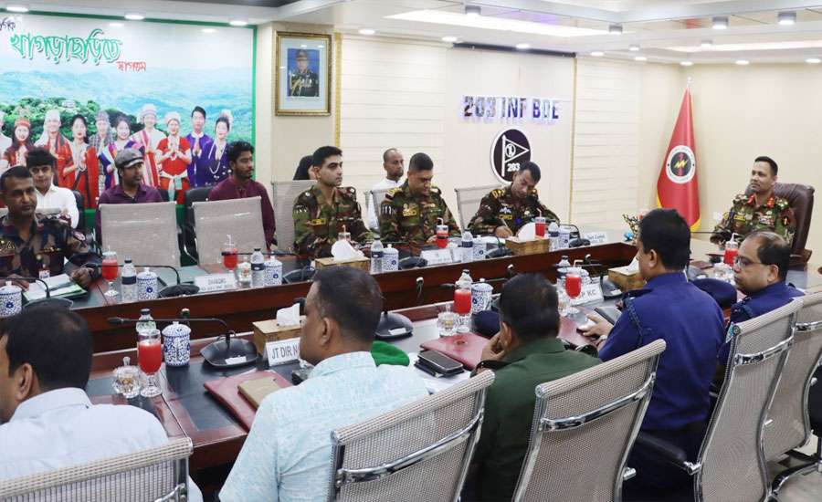 খাগড়াছড়িতে বৈসাবি ঘিরে নিরাপত্তা বাহিনীর মতবিনিময় সভা 