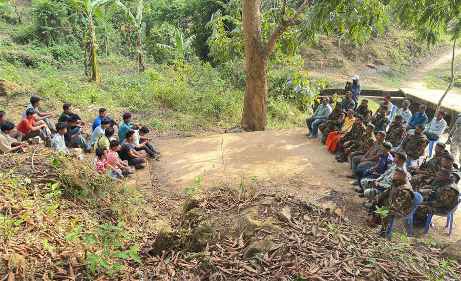 বৈসাবি উৎযাপনে নুনছড়ি এলাকাবাসীর সাথে দেবতা পুকুর এলাকায় আইন-শৃঙ্খলা সমন্বয় সভা অনুষ্ঠিত 