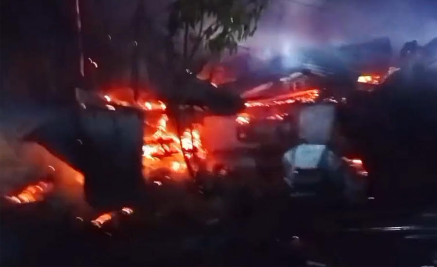 শর্টসার্কিটে বাউফলে আগুন, তিন বসতঘর পুড়ে ছাই