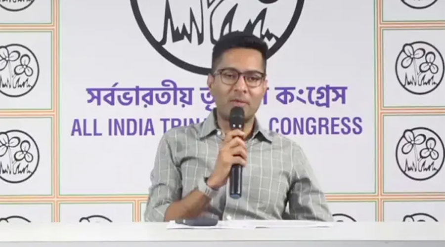 ভারতে আশ্রয় নেওয়া শেখ হাসিনা অনুপ্রবেশকারী নাকি শরণার্থী?