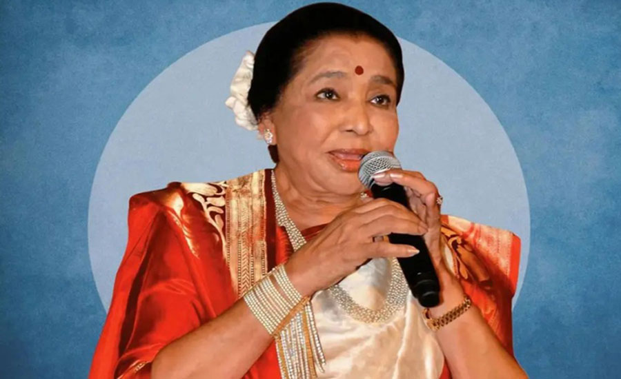 হাসপাতালে নিবিড় পর্যবেক্ষণে আশা ভোঁসলে