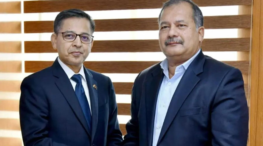 তথ্যমন্ত্রীকে ভারতীয় হাইকমিশনার প্রণয় ভার্মার অভিনন্দন