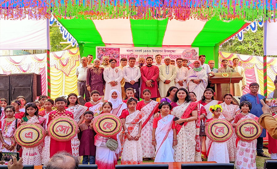 ফুলবাড়ীতে বর্ণাঢ্য আয়োজনে বাংলা নববর্ষ উদযাপন