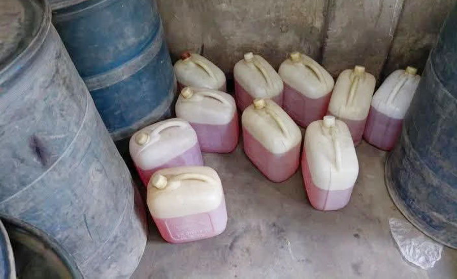 নরসিংদীতে ১ হাজার লিটার জ্বালানি তেল  অবৈধভাবে মজুদ রাখার দায়ে  ৫০ হাজার টাকা জরিমানা 