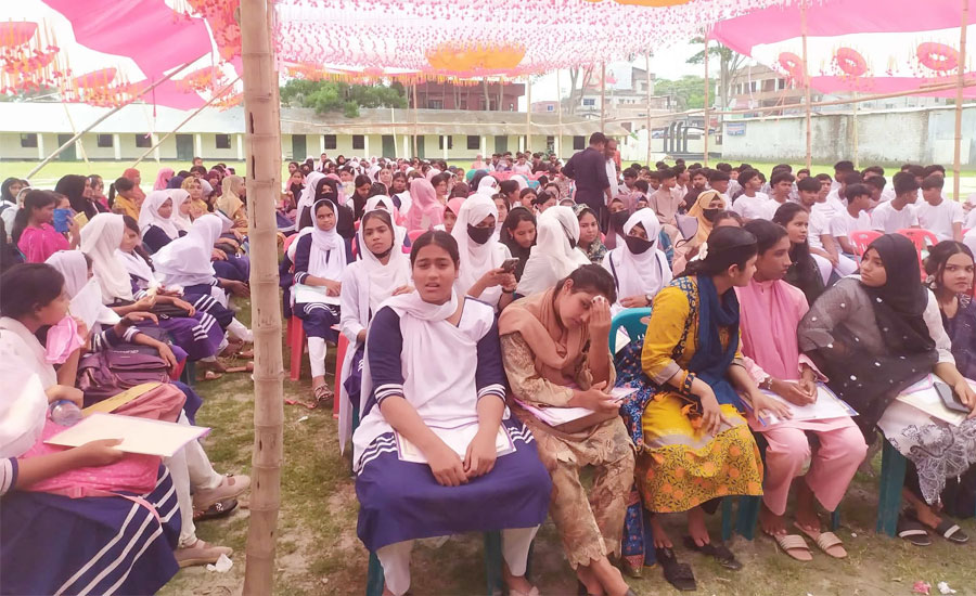 এসএসসিতে বাউফলের ২৩০ শিক্ষার্থী পরীক্ষায় বসবে দুমকী উপজেলায়