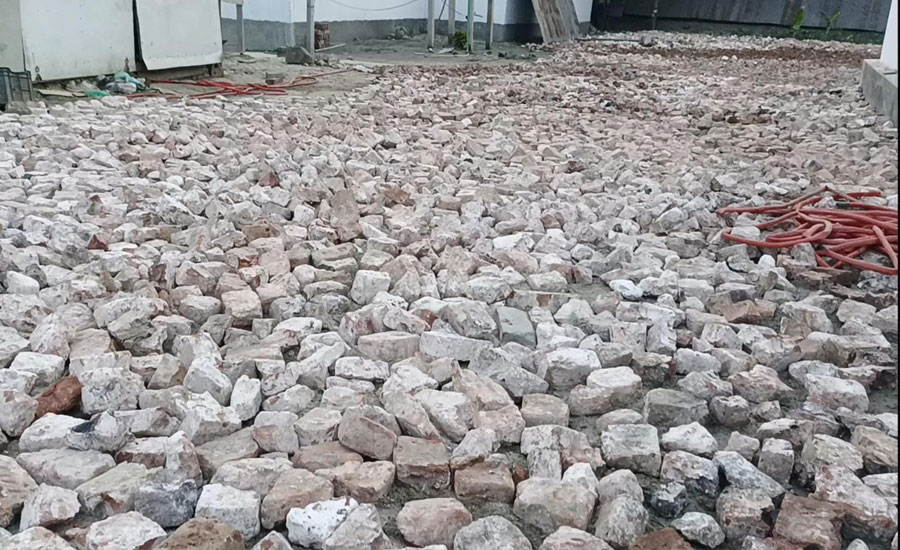 সোনারগাঁওয়ে সরকারী জায়গায় স্থাপনা নির্মাণ, দোকানপাট ও জমি দখলের অভিযোগ