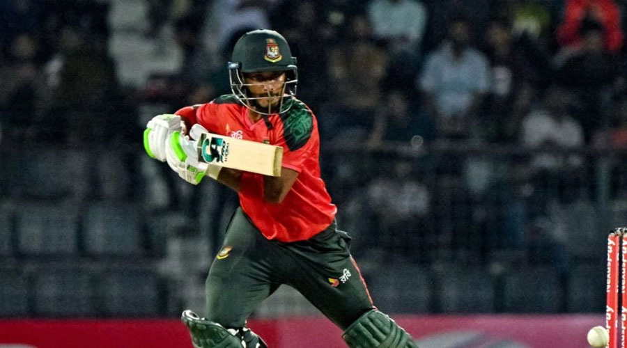 ব্যাটিং তাণ্ডব চালিয়ে সাজঘরে তানজিদ, ফিরলেন লিটনও