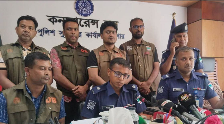 যশোরে শাশুড়িকে জবাই করে হত্যার অভিযোগ ঘাতক পুত্রবধূ আটক